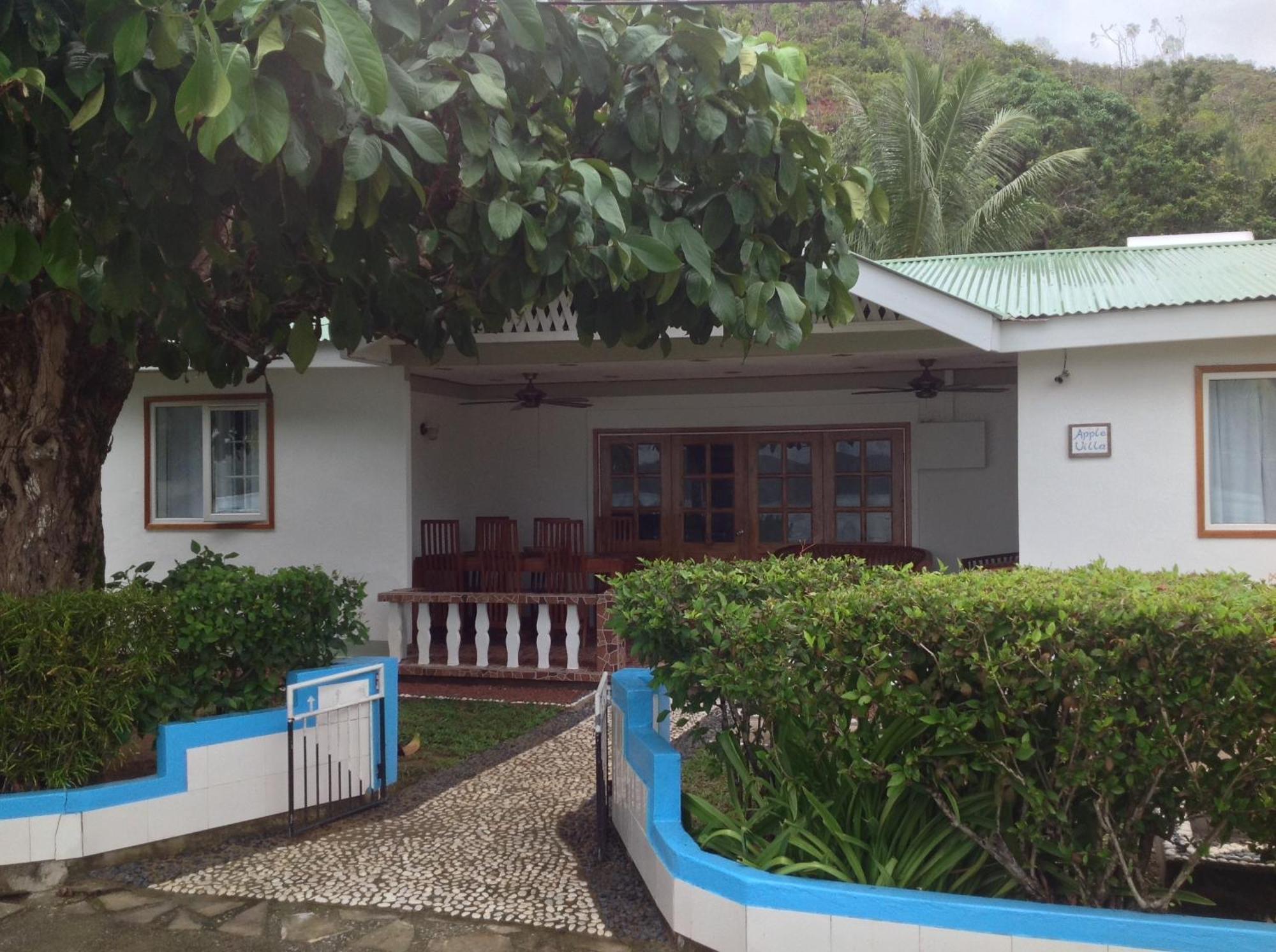 Sea View Lodge Baie Sainte Anne Kültér fotó