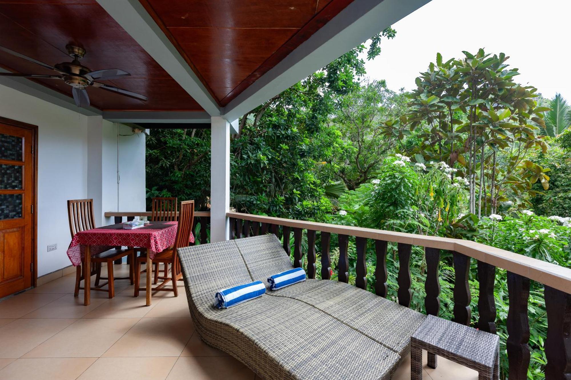 Sea View Lodge Baie Sainte Anne Kültér fotó